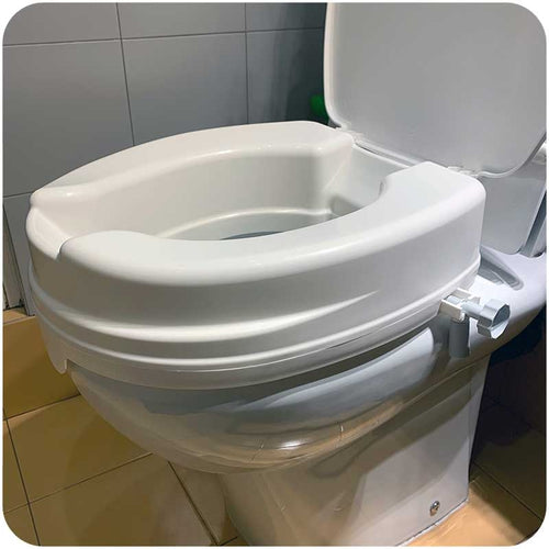 Assento Elevador WC Standard com Tampa (10cm.)