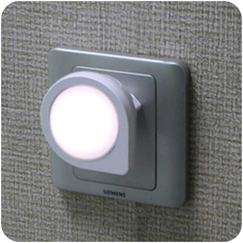 Luz Noturna Led Tomada