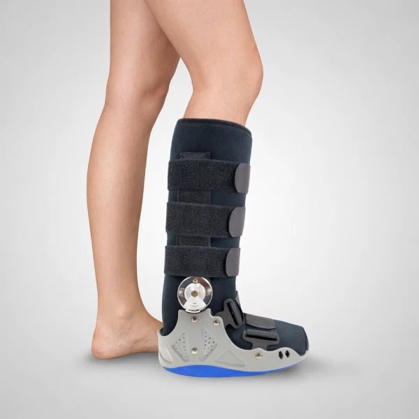 Bota Walker Alta com Articulação — EMO